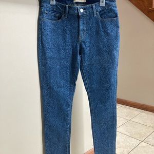 Levi’s leopard print 711 skinny jeans